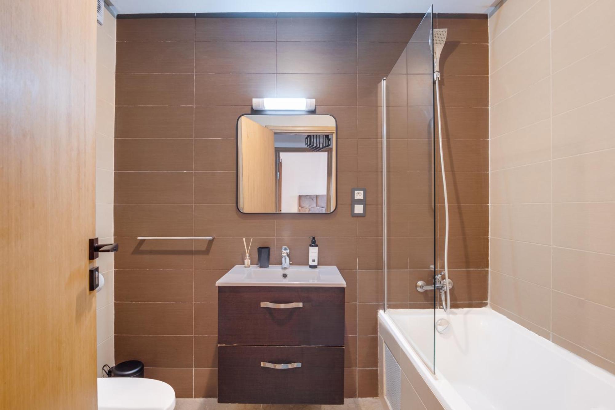 Chic 2br With Balcony & Terrace In Place Mozart