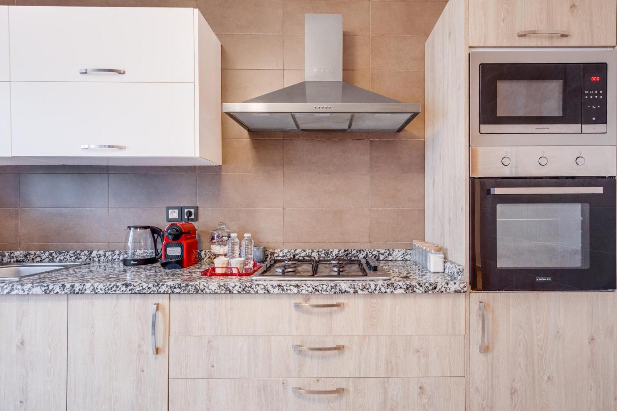 Chic 2br With Balcony & Terrace In Place Mozart